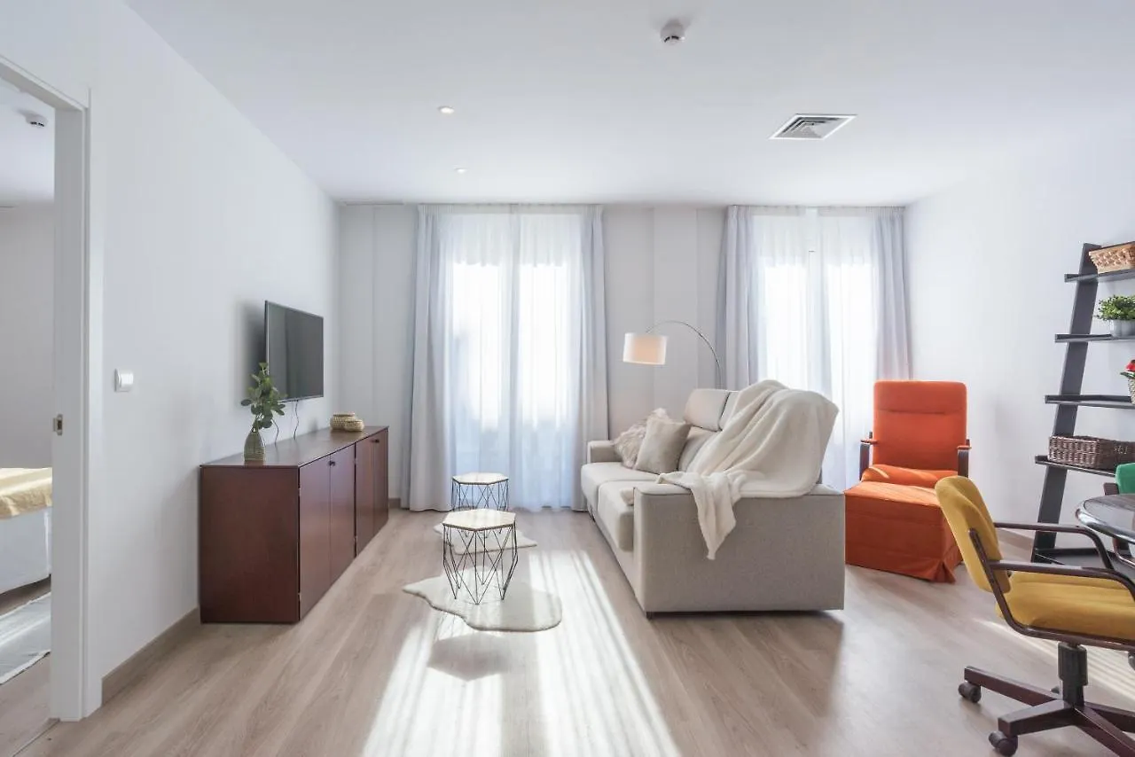 Sharingco Atarazanas 1 Bedroom Apartment III Malaga